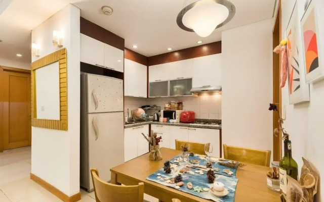 THE MANOR Premier Residence