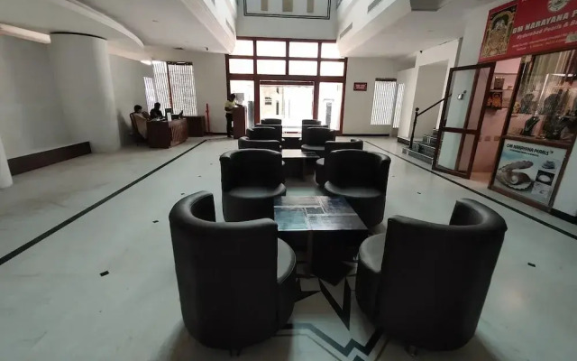 Zip By Spree Hotels Surabi International Vellore