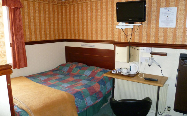 Rollason Wood Hotel