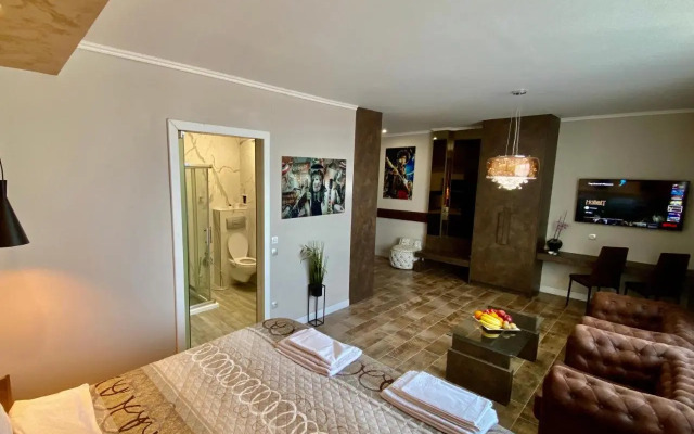Luxury Apartments Ivon