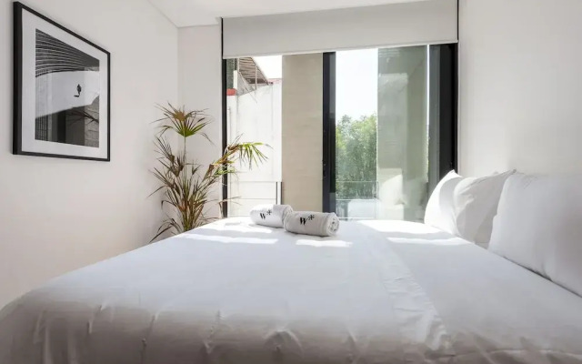 Wynwood House Schiller
