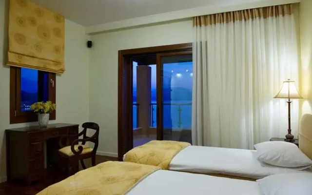 Villa Anemos