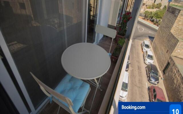 Msiebah Court San Gwann Modern Apt near Sliema and St Julians