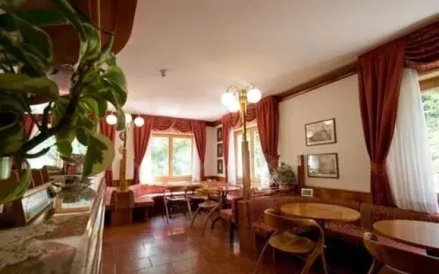 Hotel Santa Maria