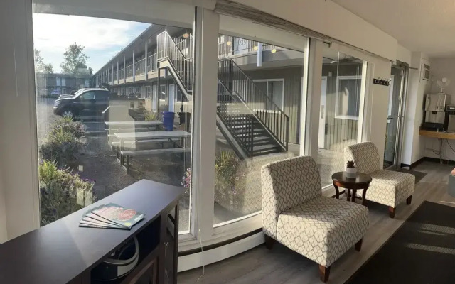 Anavada Inn & Suites - Prince George