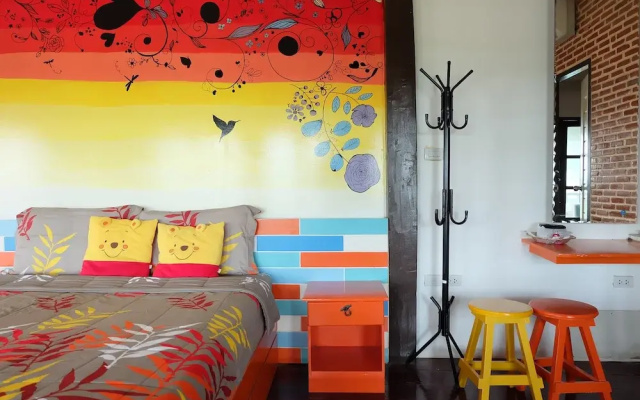Laong Pilom Boutique Guesthouse