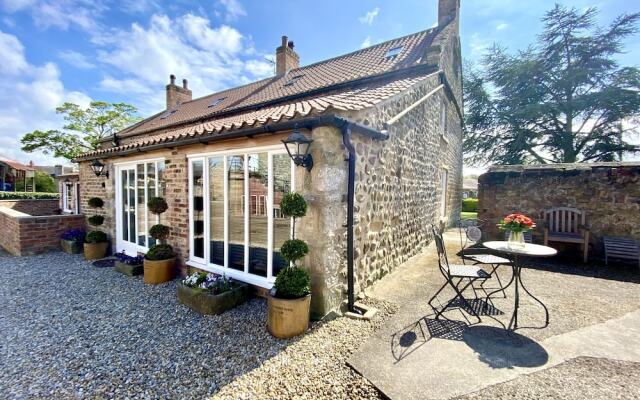 Grange Farm Lodge
