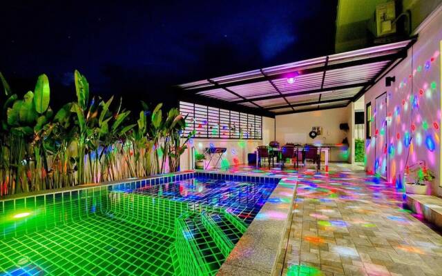 Great Green D Pool Villa