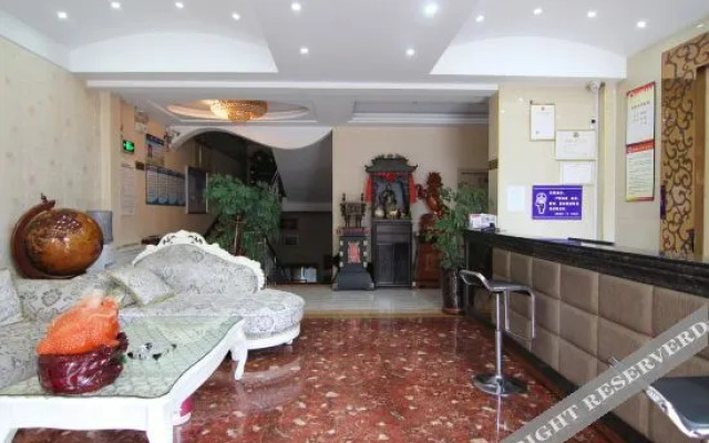 Wenxi Blanca Theme Hotel