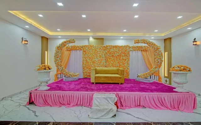 SG Grand by Treebo Hotels