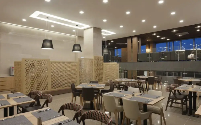 Regent Marine The Blue