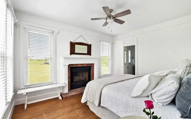 The Farmhouse Inn