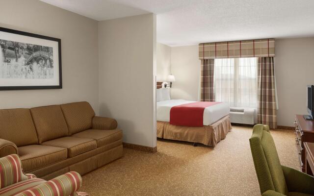 Country Inn & Suites by Radisson, Louisville South, KY