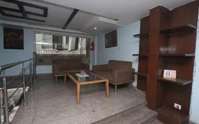 HOTEL GREEN PALACE Delhi Airport