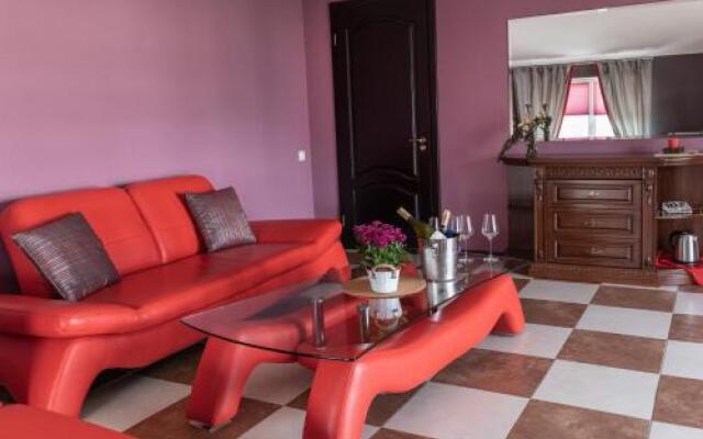 Dergachov Guest House