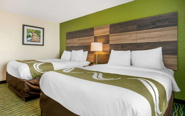 Quality Inn & Suites Leesburg Chain of Lakes