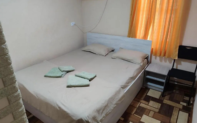 Family Guest house - Friends-J