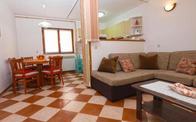 House 1058