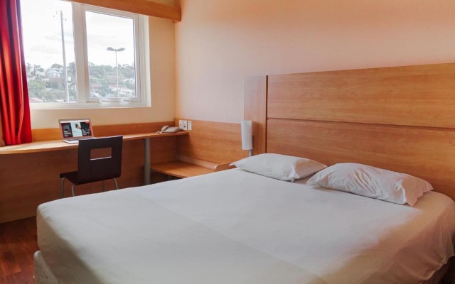 Ibis Novo Hamburgo