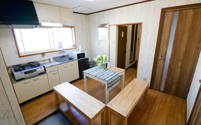 Maru House - Hostel