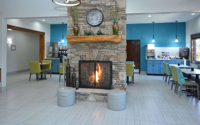 Brookstone Lodge near Biltmore Village, Ascend Hotel Collection by Choice Hotels International