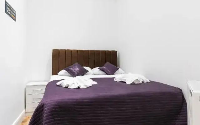 London Homes - Aldgate Flats