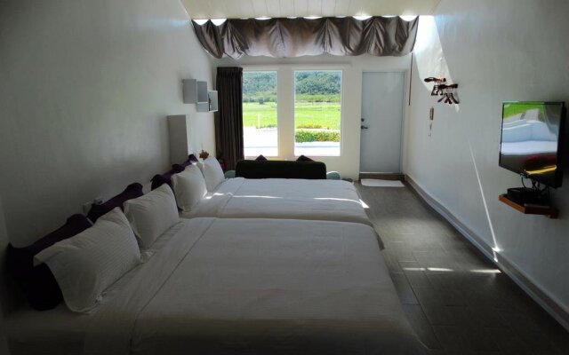 Small House Villa