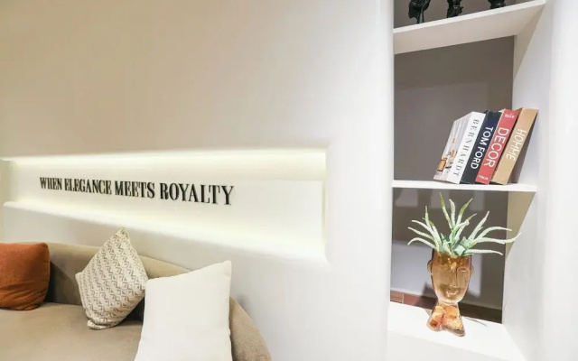 Royal Regency Hotel EG