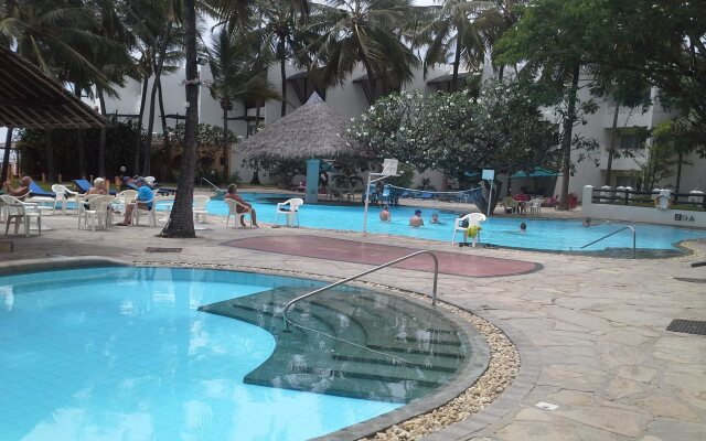 Bamburi Beach Hotel - All Inclusive