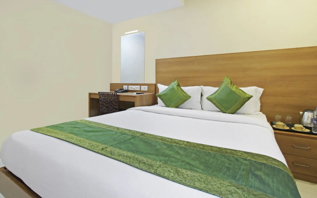 Itsy Hotels Jansi Residency