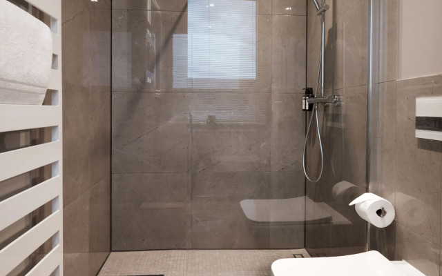 SAXX Hotel Theater Karree