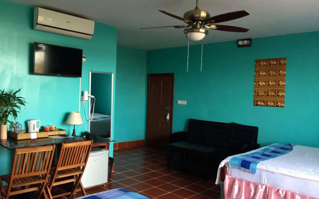River Dolphin Hotel