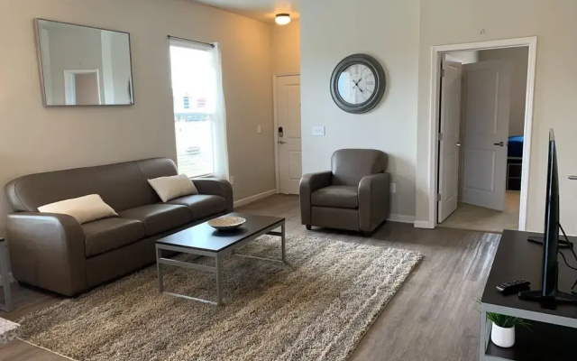 4BR Comfort House With Modern Amenities