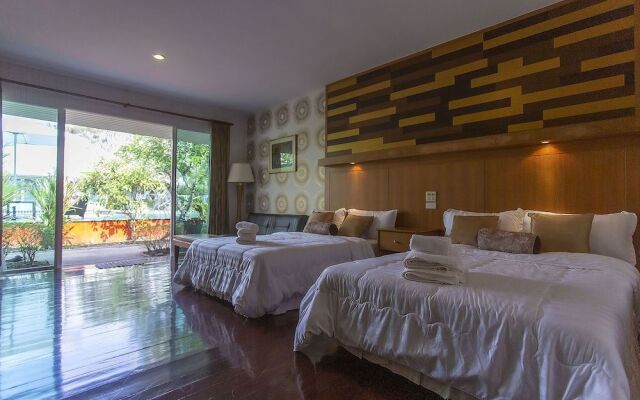 December Villas And Spa