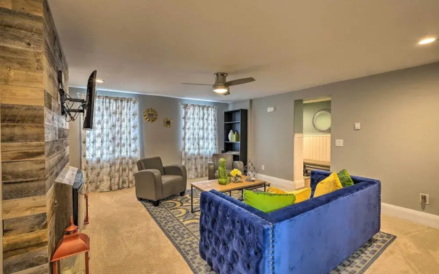 Charming Apt W/patio: Walk to Downtown Albany