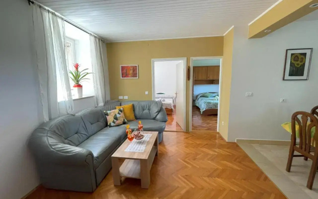 Apartment Kaštel