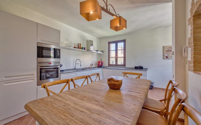 The Tower With Amazing View Shared Pool