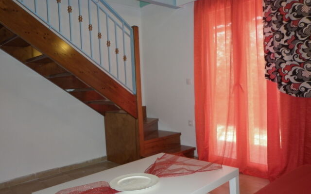 Eleni Family Apartments