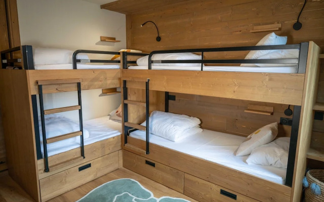 Charming Apt With View 2bd/6p -residence in Mega\"ve