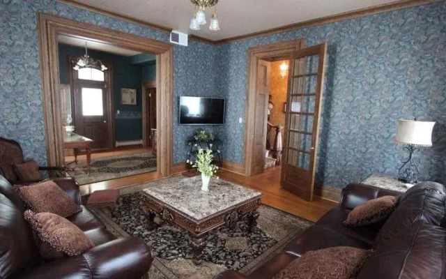 Clover Cliff Ranch Bed and Breakfast