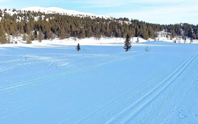 6 Person Holiday Home in Aurdal