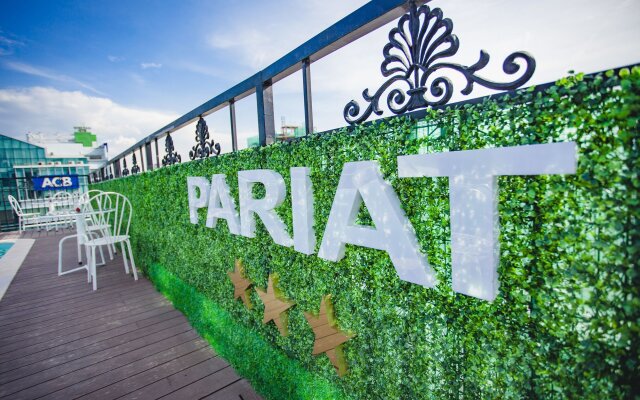 Pariat River Front Hotel