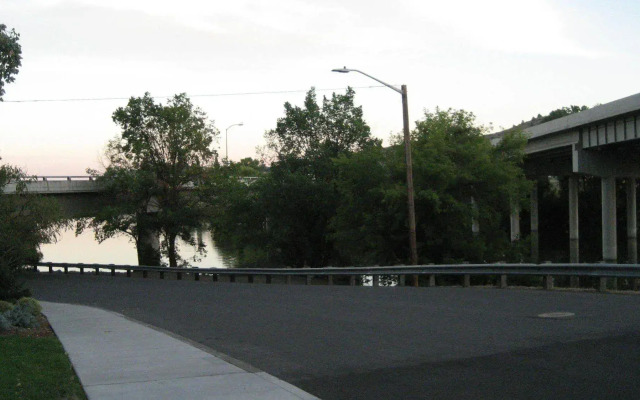River Park Inn