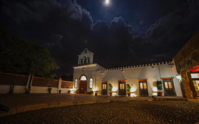 Hotel Misión La Muralla