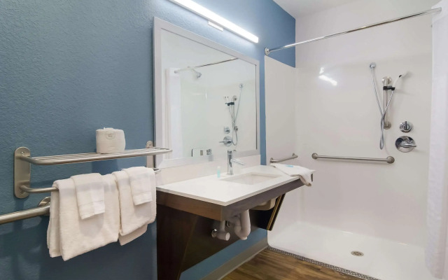 WoodSpring Suites Jacksonville - South