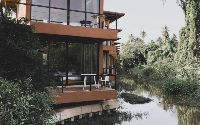 The Grace Amphawa Resort