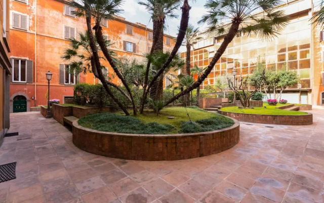 Trevi Fountain Apartments