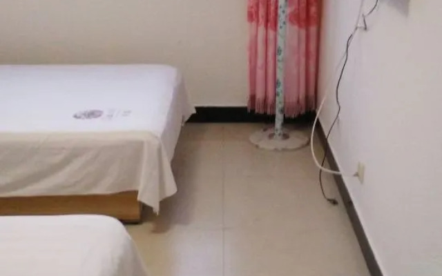 Hongxinyuan Folk Hostel