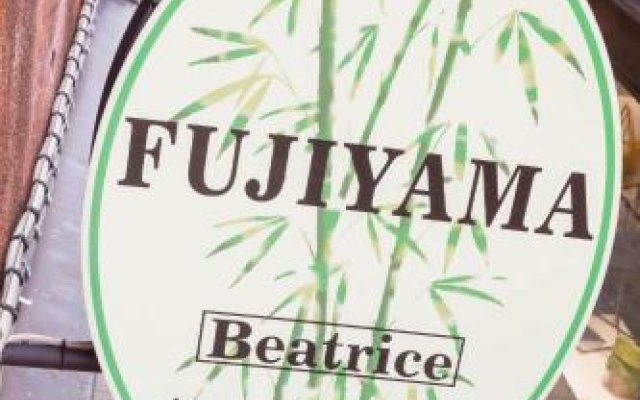 Fujiyama B & B