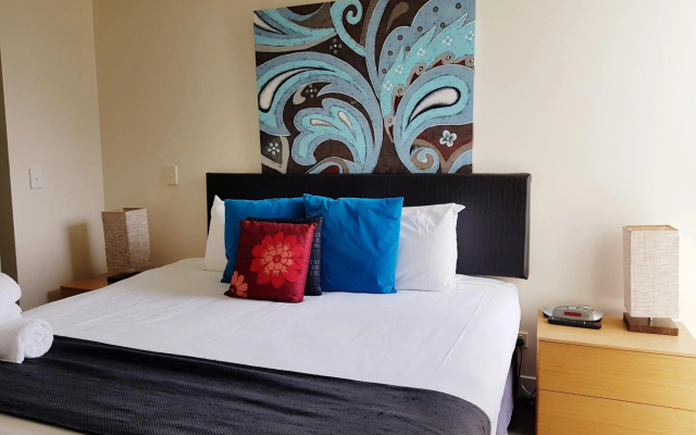Blue C Coolangatta – Guest Rooms – Gold Coast